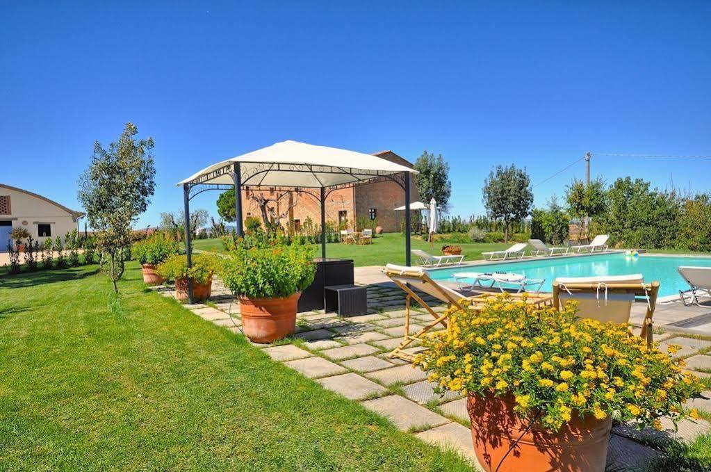 Podere Romina Valiano Bagian luar foto