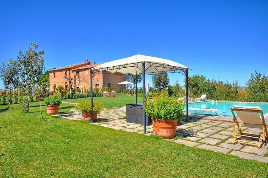 Podere Romina Valiano Bagian luar foto